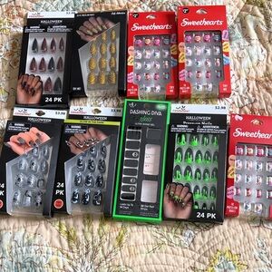 Bundle of artificial nails